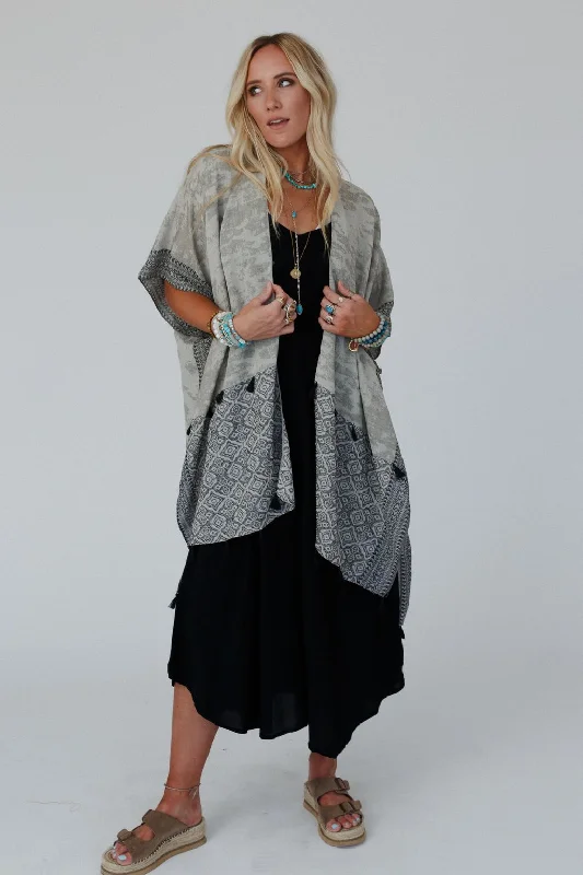 copy-of-moroccan-clouds-kimono-gray