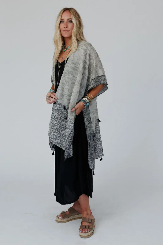 copy-of-moroccan-clouds-kimono-gray