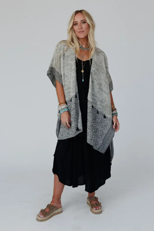 copy-of-moroccan-clouds-kimono-gray