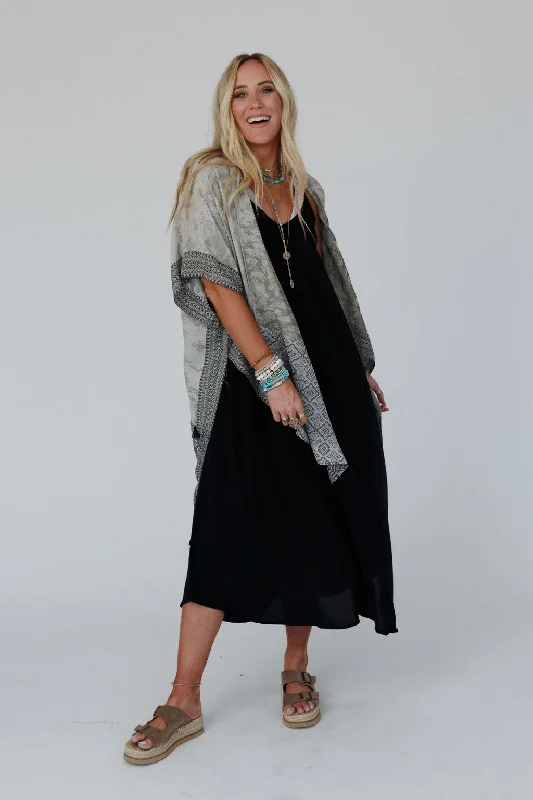 copy-of-moroccan-clouds-kimono-gray