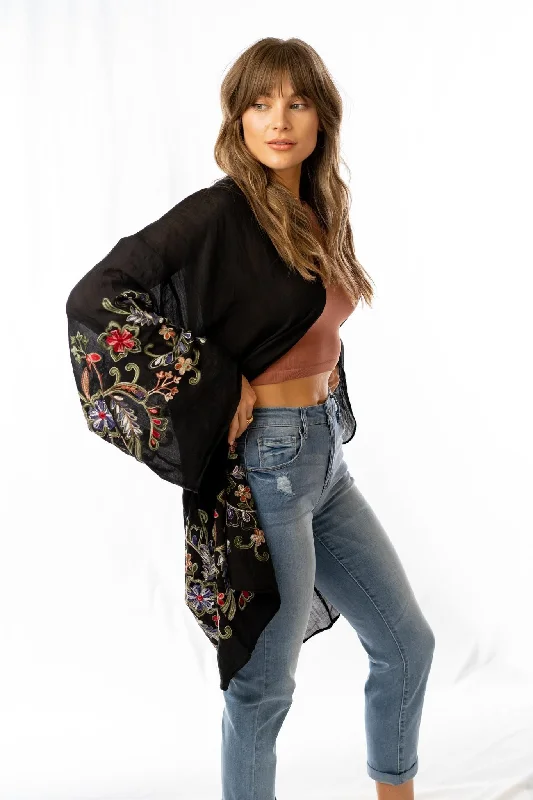 fun-in-florals-kimono-black-1