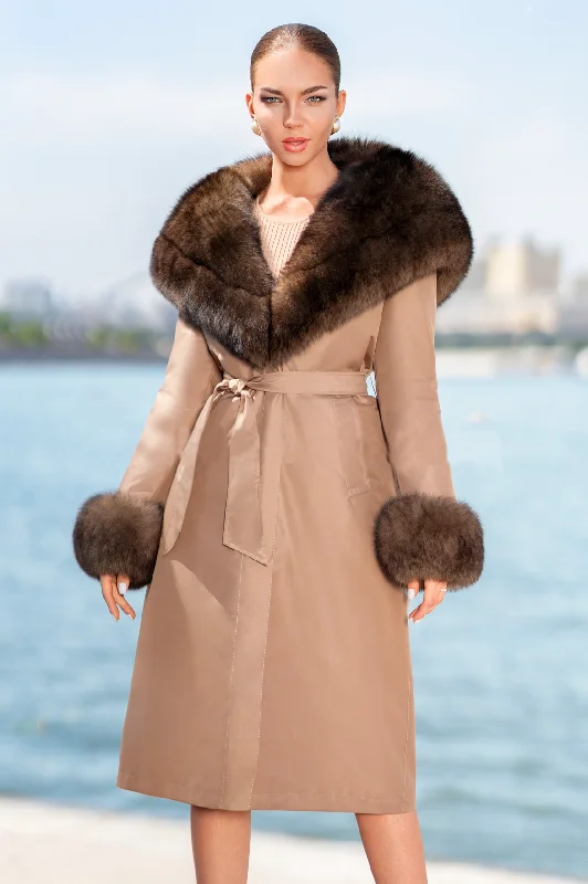 Luxurious Polar Fox Fur Down Parka Coat Full Fur Hood & Fur Cuffs