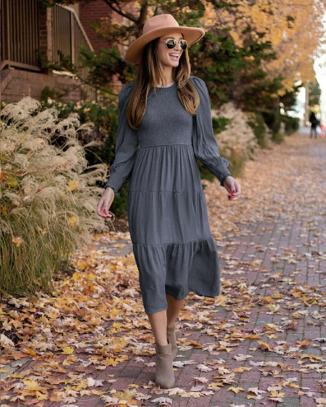 Women's Popular Long Sleeve Pleating Layered Large Dresses