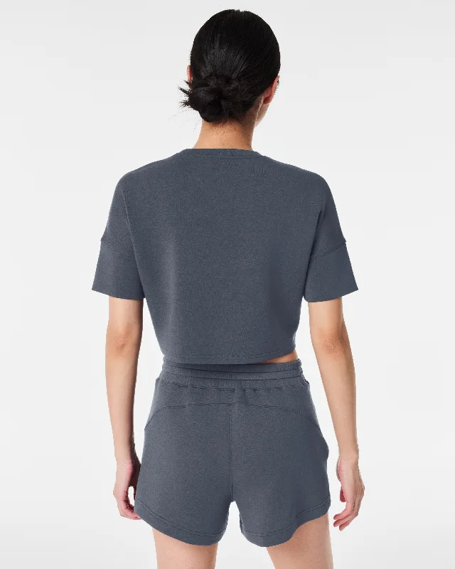 airessentials-cropped-pocket-tee