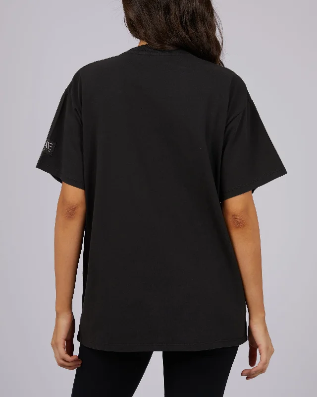 all-about-eve-wildcat-oversized-tee-washed-black