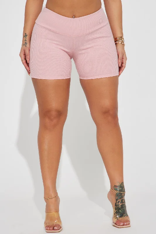 all-day-ribbed-short-pink