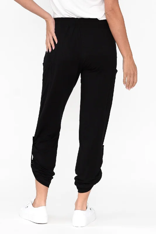 black-bamboo-pocket-pants