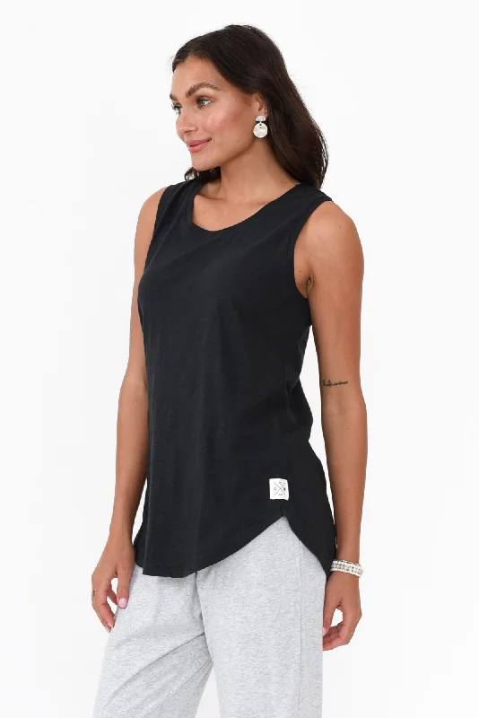 black-cotton-scoop-tank