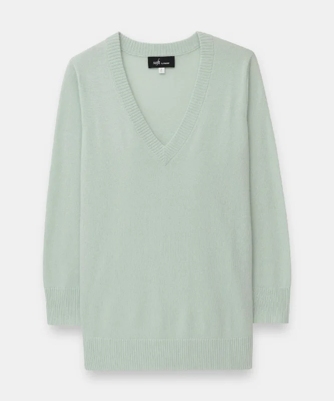 cashmere-relaxed-v-neck-tunic-sweater