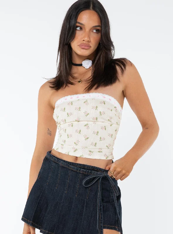 chariot-strapless-top-white-floral