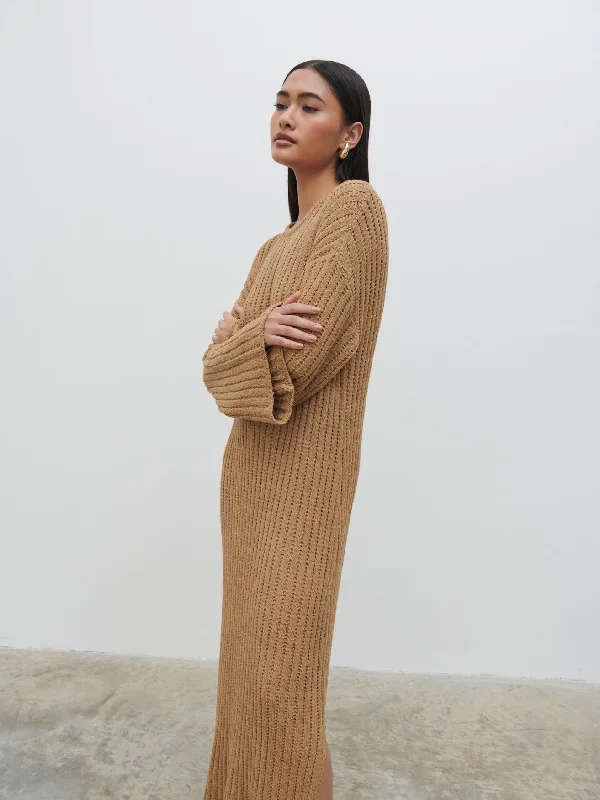 eleanor-knit-midaxi-dress-biscuit