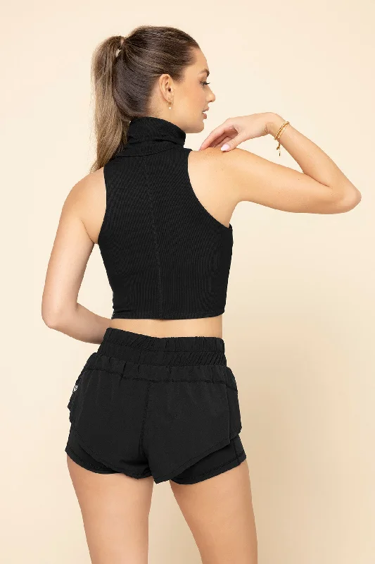 i-feel-cute-crop-top-black