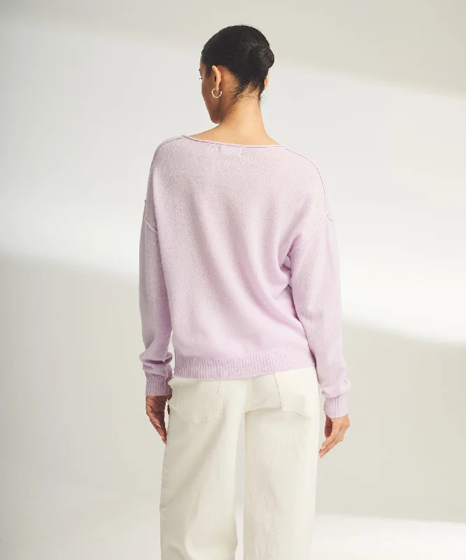 lightweight-cashmere-v-neck-sweater