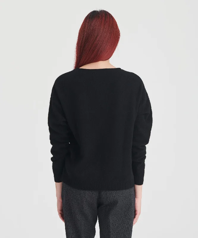 lightweight-cashmere-v-neck-sweater