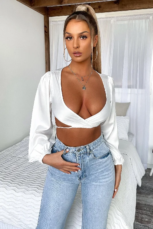 logan-crop-white-1