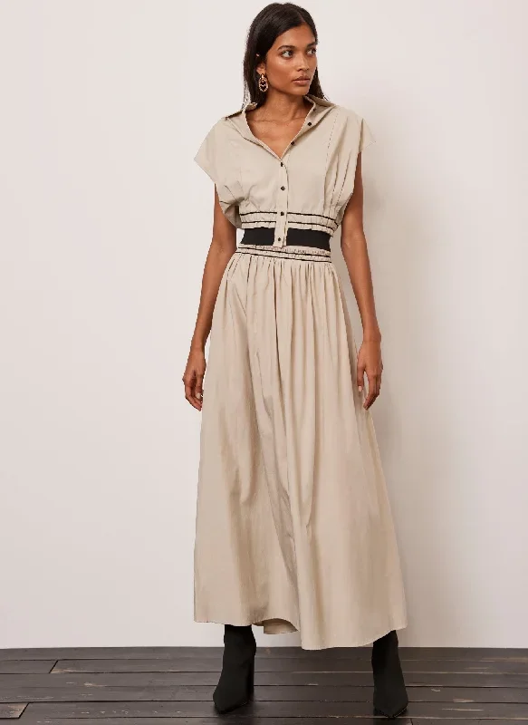 neutral-contrast-maxi-skirt