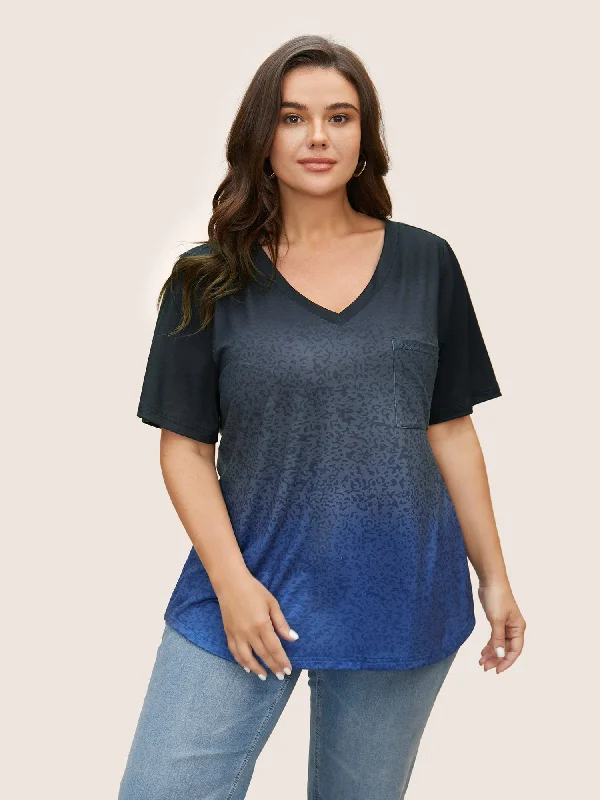 ombre-contrast-patched-pocket-t-shirt