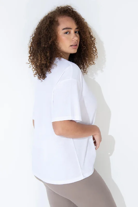 oversized-everyday-t-shirt-white