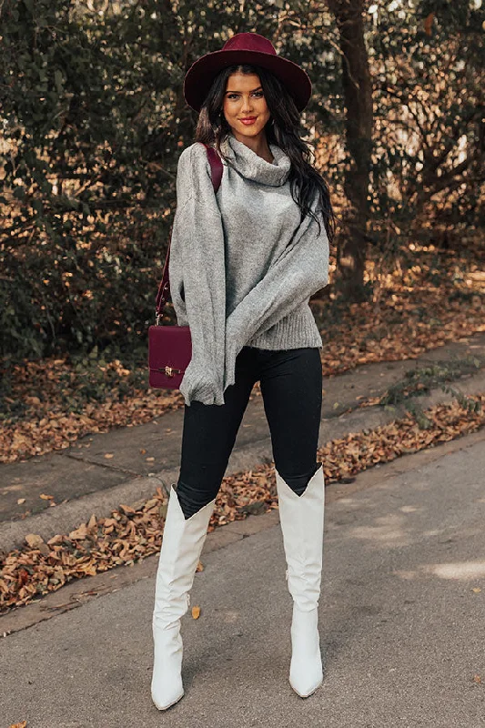 Plush Comfort Sweater In Grey