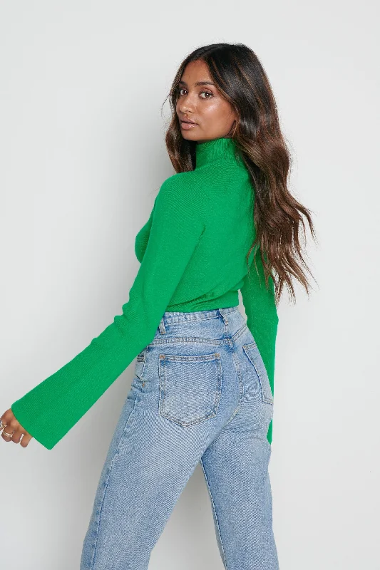 shani-cut-out-knit-top-bright-emerald