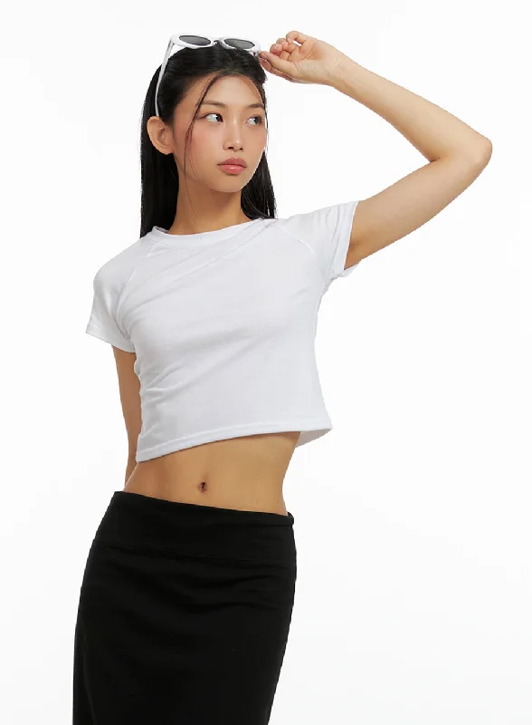 solid-round-neck-crop-top-il419