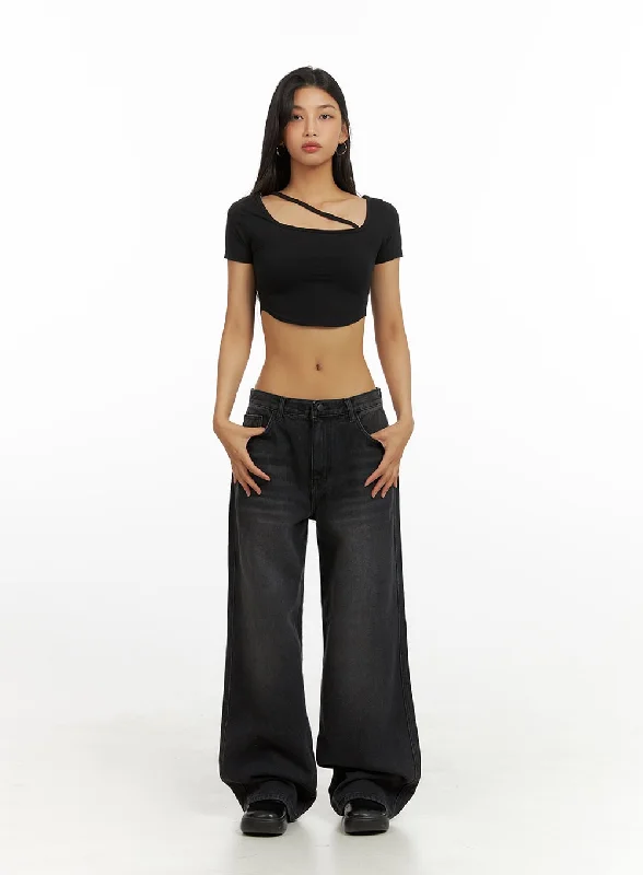 square-neck-strap-crop-top-iu412