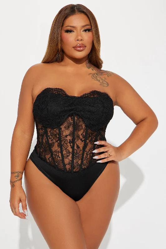 sweetest-touch-lace-bodysuit-black