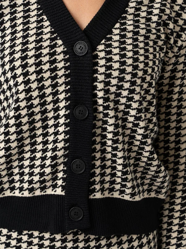 warren-cardigan-houndstooth