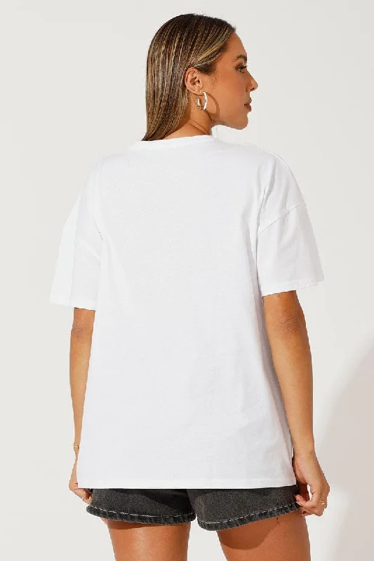 white-embroidered-tee-wellness-club-graphic-t-shirt-jc1094-84zb-1